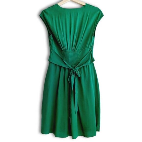 LIL / DIL Anthropologie 100% Silk V-Neck Tie Back Dress Kelly Green Sz XS Flawed - Picture 10 of 16